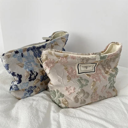 Retro Women Cosmetic Bag Canvas Floral