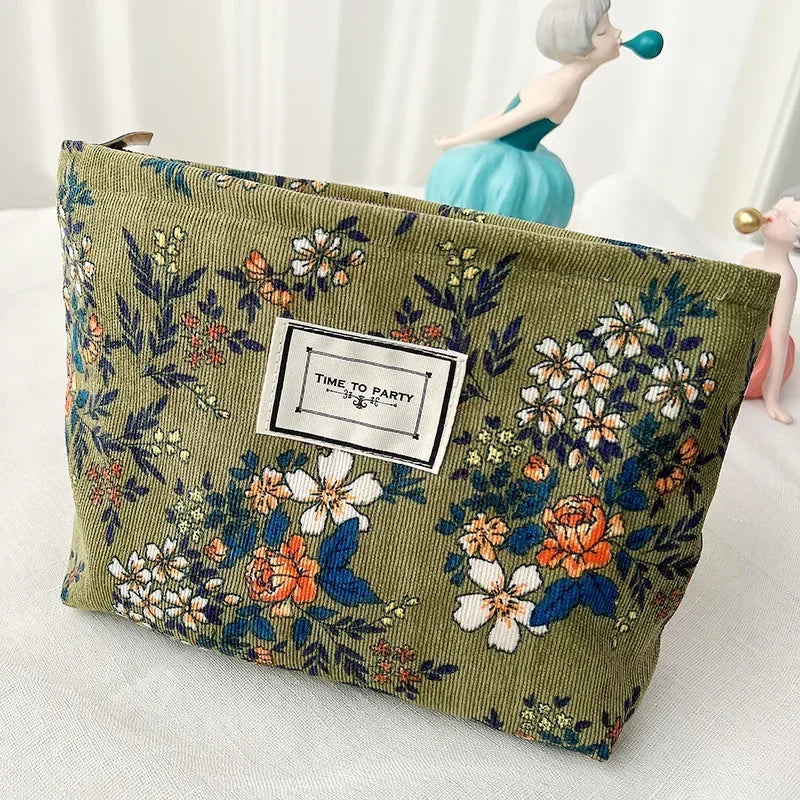 Retro Women Cosmetic Bag Canvas Floral